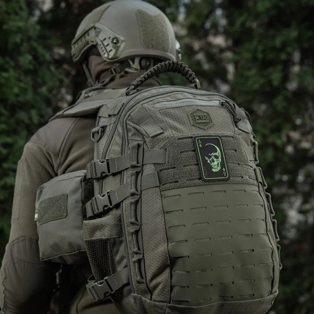 M-Tac - Naszywka Face of War - Haft - Czarny/Zielony